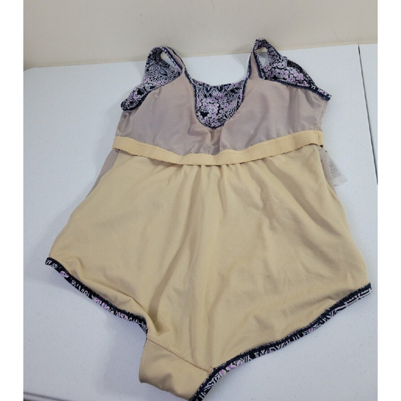 Swimsuits For All Purple Floral One Piece Beach Swimsuit Swimdress Women's SZ 22 - Picture 9 of 9